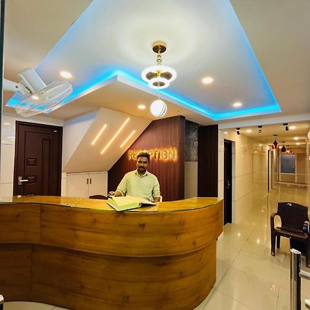 Priya Lodge Kozhikode Exterior foto